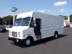 2023 Ford E-450SD w/18&#39; Morgan Olson P1000 Parcel Delivery Step Van