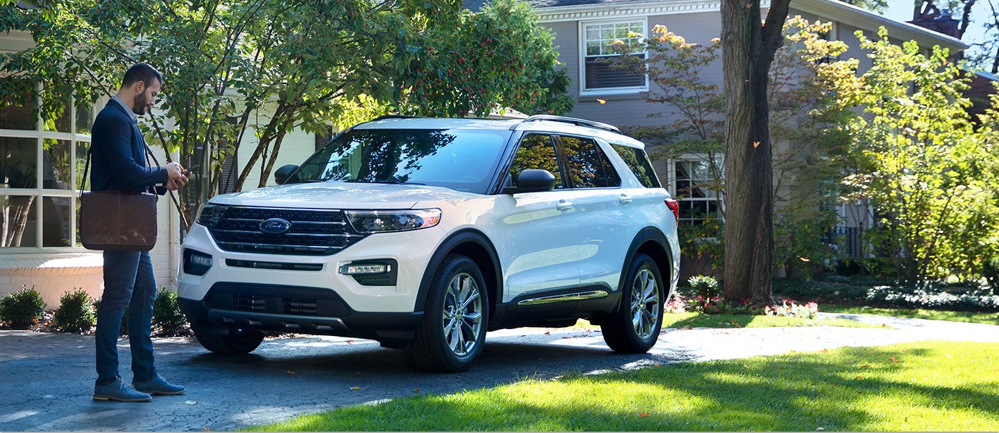 Sarchione Ford of Randolph in Randolph OH