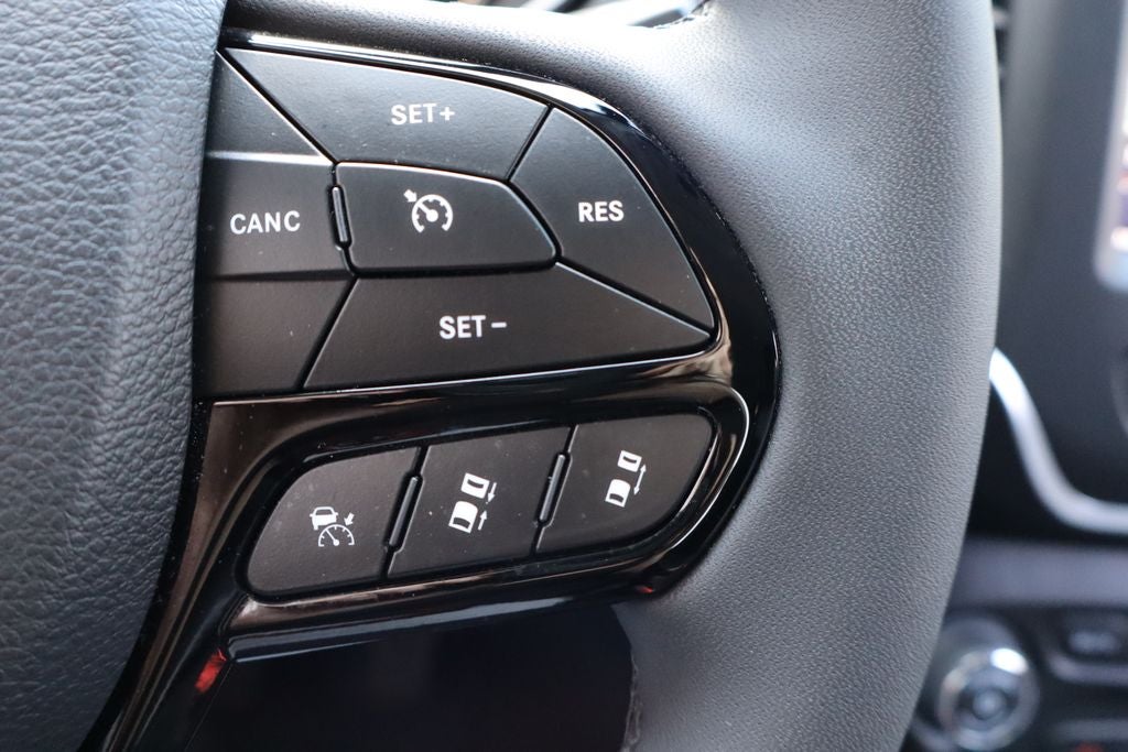 2023 Jeep Cherokee Altitude