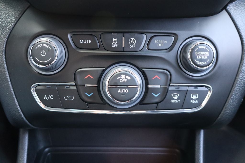 2023 Jeep Cherokee Altitude