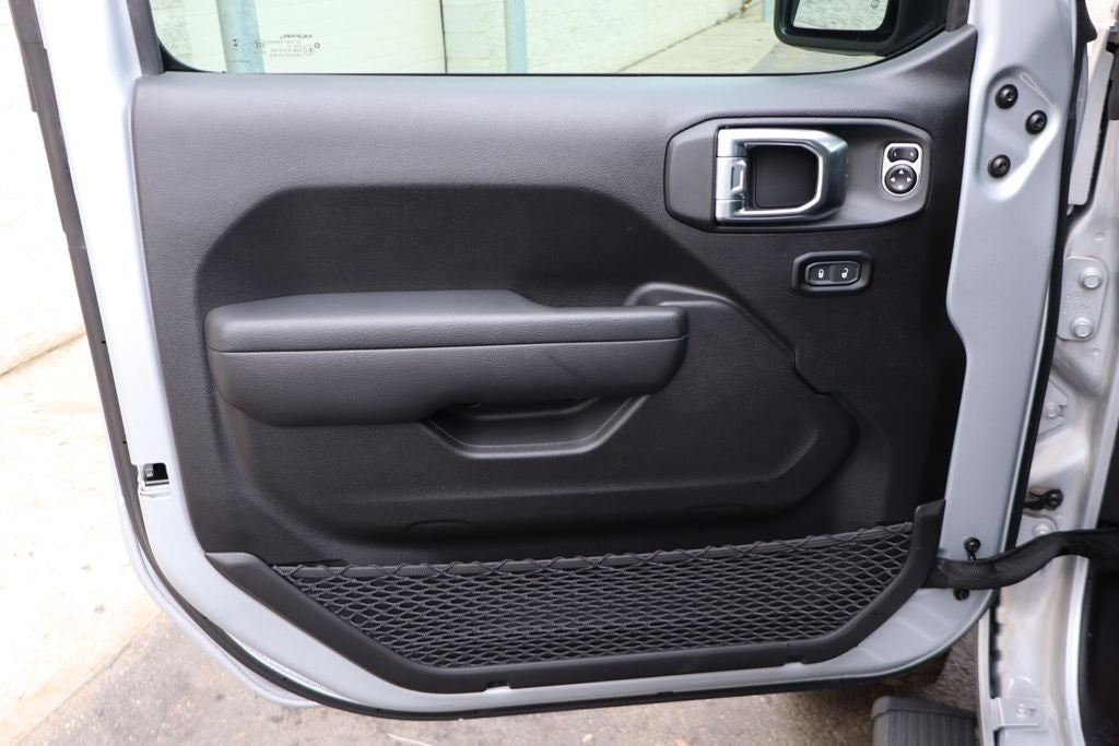 2024 Jeep Wrangler Willys Black Widow