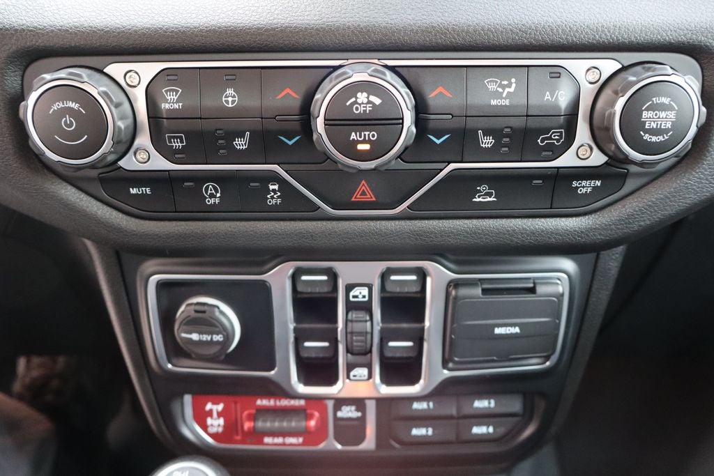 2024 Jeep Wrangler Willys Rocky Ridge