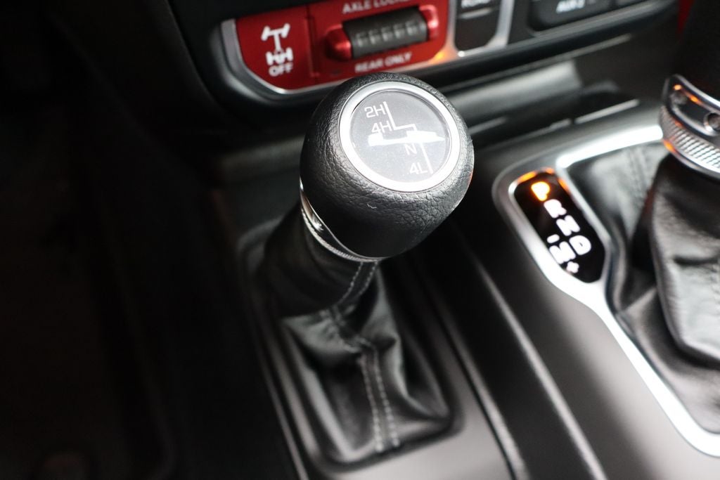 2024 Jeep Wrangler Willys Rocky Ridge