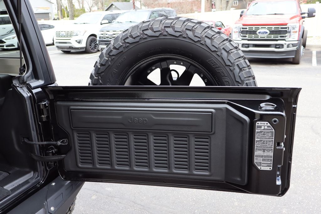 2024 Jeep Wrangler Willys Rocky Ridge