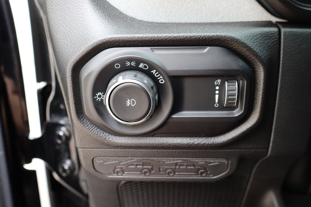 2024 Jeep Wrangler Willys Rocky Ridge