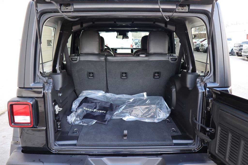 2024 Jeep Wrangler Willys Rocky Ridge