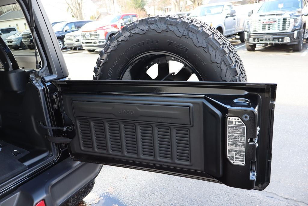 2024 Jeep Wrangler Willys Rocky Ridge