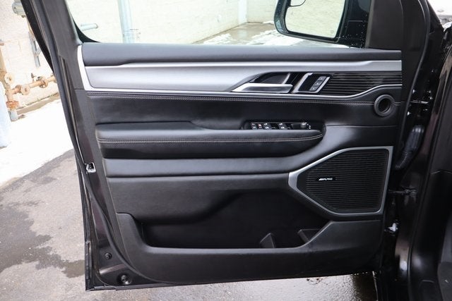 2023 Jeep Wagoneer Series II Carbide