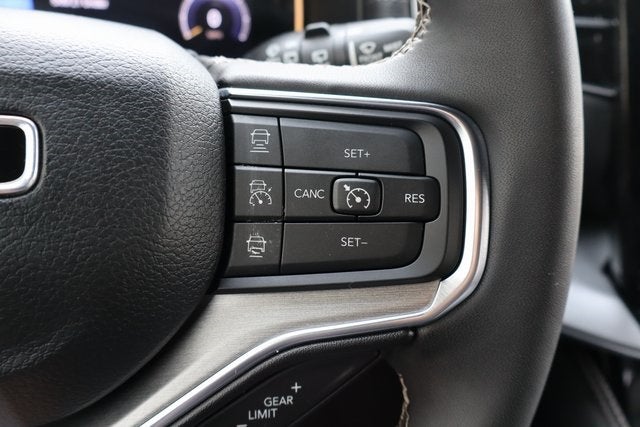 2023 Jeep Wagoneer Series II Carbide