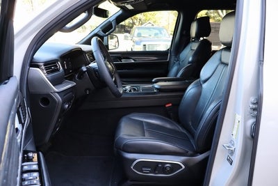 2022 Jeep Wagoneer Series II