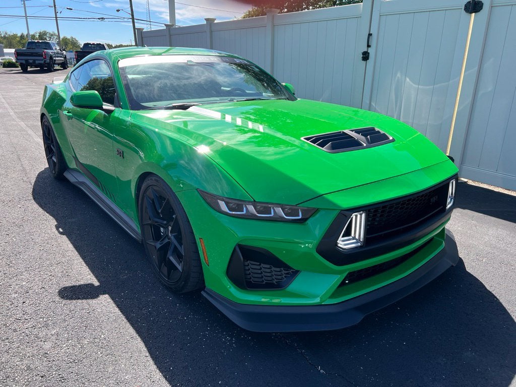2025 Ford Mustang GT RTR Spec 3