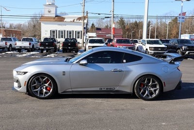 2025 Ford Mustang GT Premium Shelby GT350