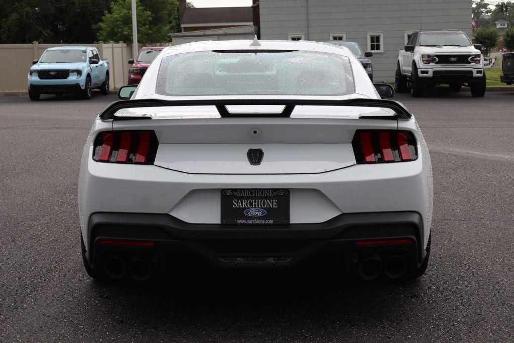 2026 Ford Mustang Dark Horse