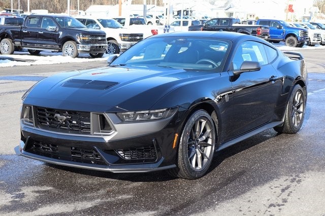 2026 Ford Mustang Dark Horse