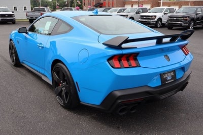 2025 Ford Mustang Dark Horse