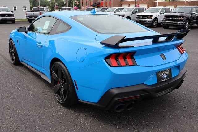 2025 Ford Mustang Dark Horse