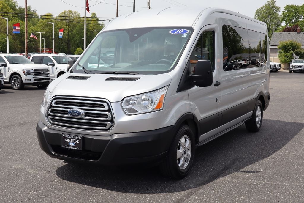 2019 Ford Transit-350 XLT 15-Passenger