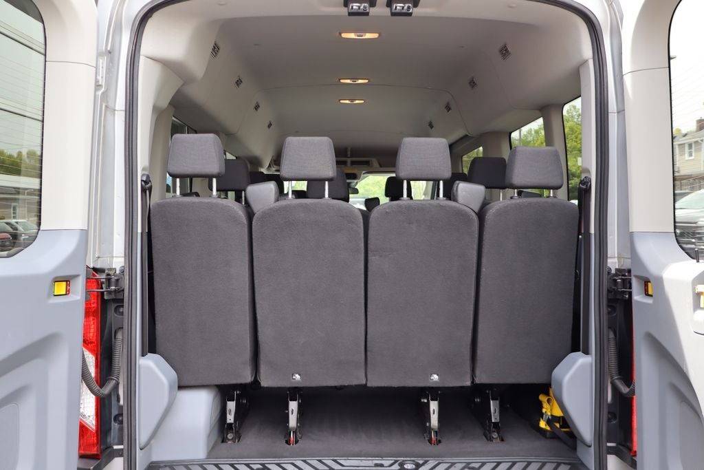 2019 Ford Transit-350 XLT 15-Passenger