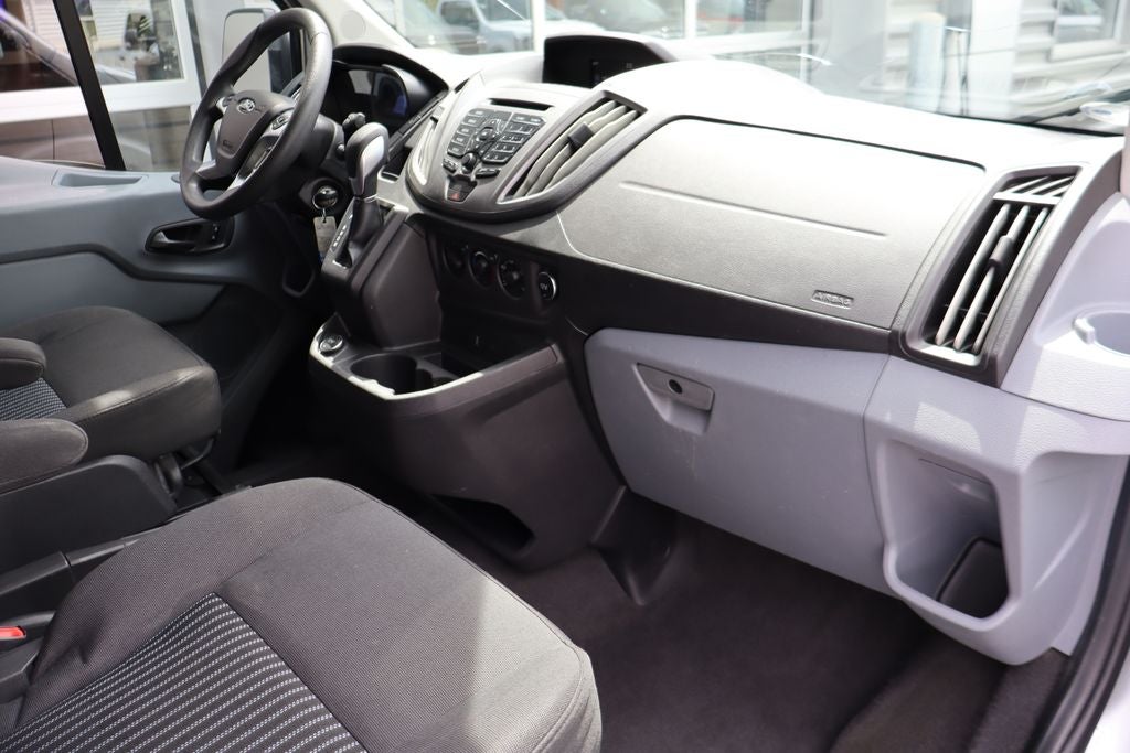 2019 Ford Transit-350 XLT 15-Passenger