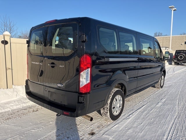 2023 Ford Transit-350 XLT 15-Passenger