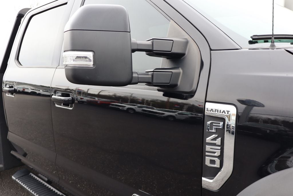 2021 Ford F-450SD Lariat DRW w/9' Service Hauler Body