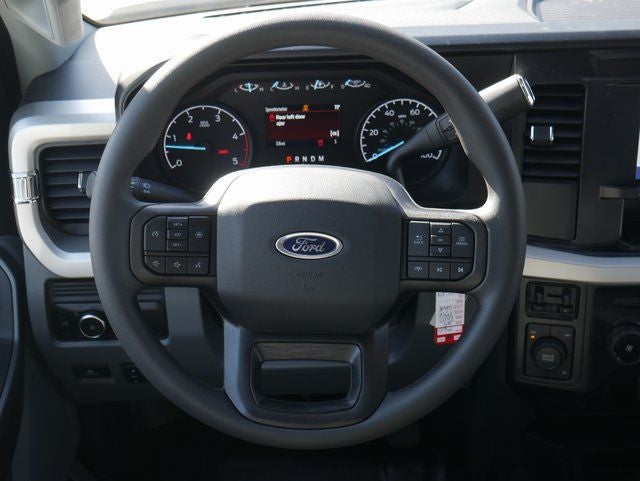 2025 Ford F-550SD XLT DRW