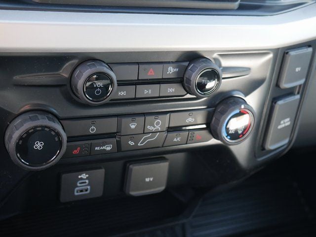 2025 Ford F-550SD XLT DRW