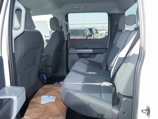 2025 Ford F-550SD XLT DRW Chassis