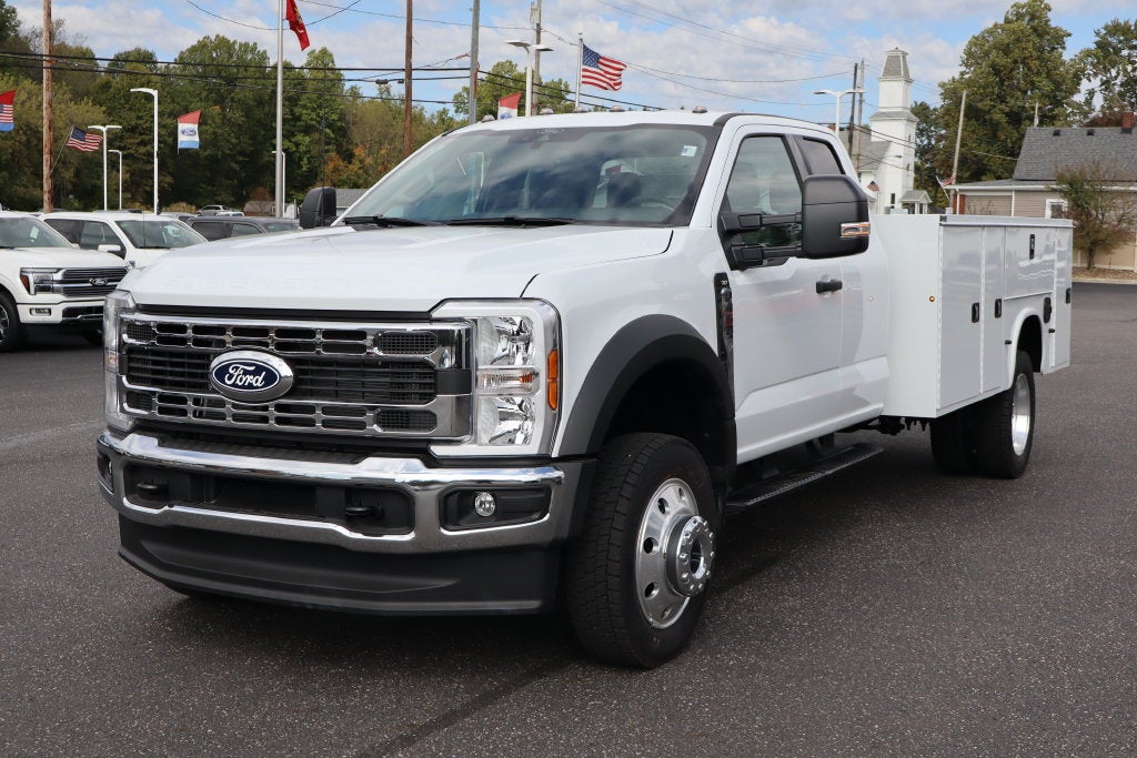 2027 Ford F-450SD XLT DRW w/11' Knapheide Service Body