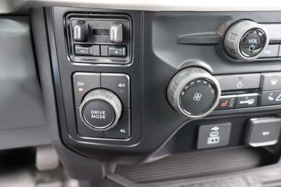 2027 Ford F-450SD XLT DRW w/11' Knapheide Service Body