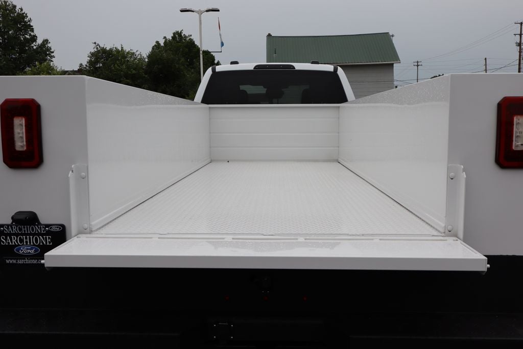 2026 Ford F-450SD XLT DRW w/11' Knapheide Service Body