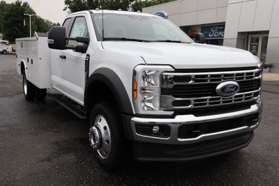 2026 Ford F-450SD XLT DRW w/11' Knapheide Service Body