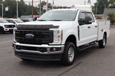 2025 Ford F-250SD XL w/8' Reading Classic II Service Body