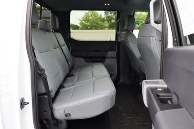 2025 Ford F-250SD XL w/8' Reading Classic II Service Body