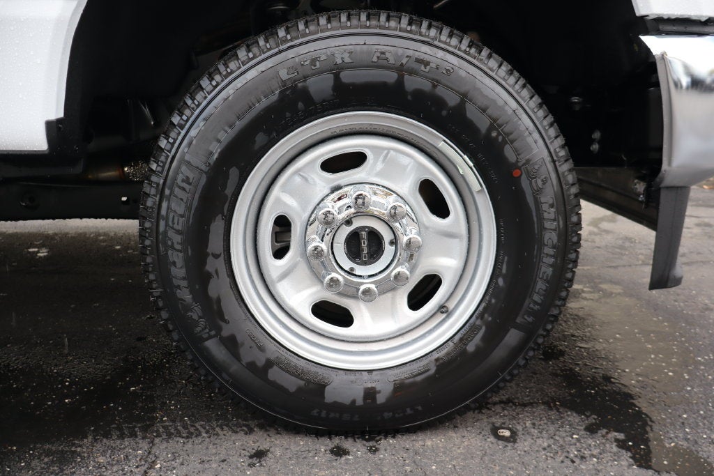 2027 Ford F-250SD XL w/8' Reading SL Service Body