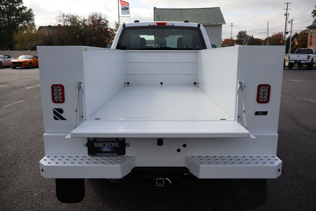 2027 Ford F-250SD XL w/8' Reading SL Service Body