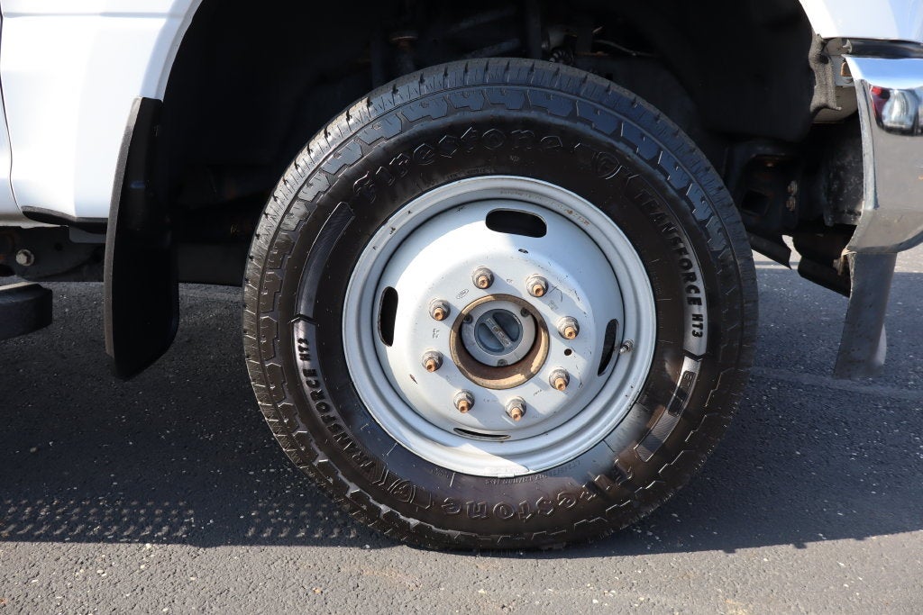 2021 Ford F-350SD XL DRW w/10.5' Reading Platform Utility Body