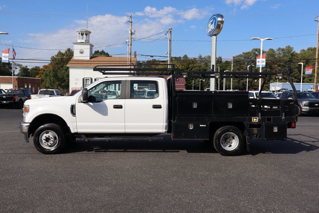 2021 Ford F-350SD XL DRW w/10.5' Reading Platform Utility Body