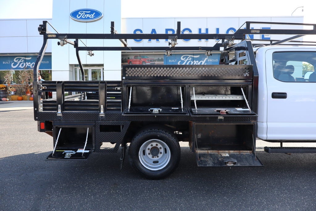 2021 Ford F-350SD XL DRW w/10.5' Reading Platform Utility Body
