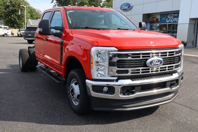 2027 Ford F-350SD XL DRW Chassis