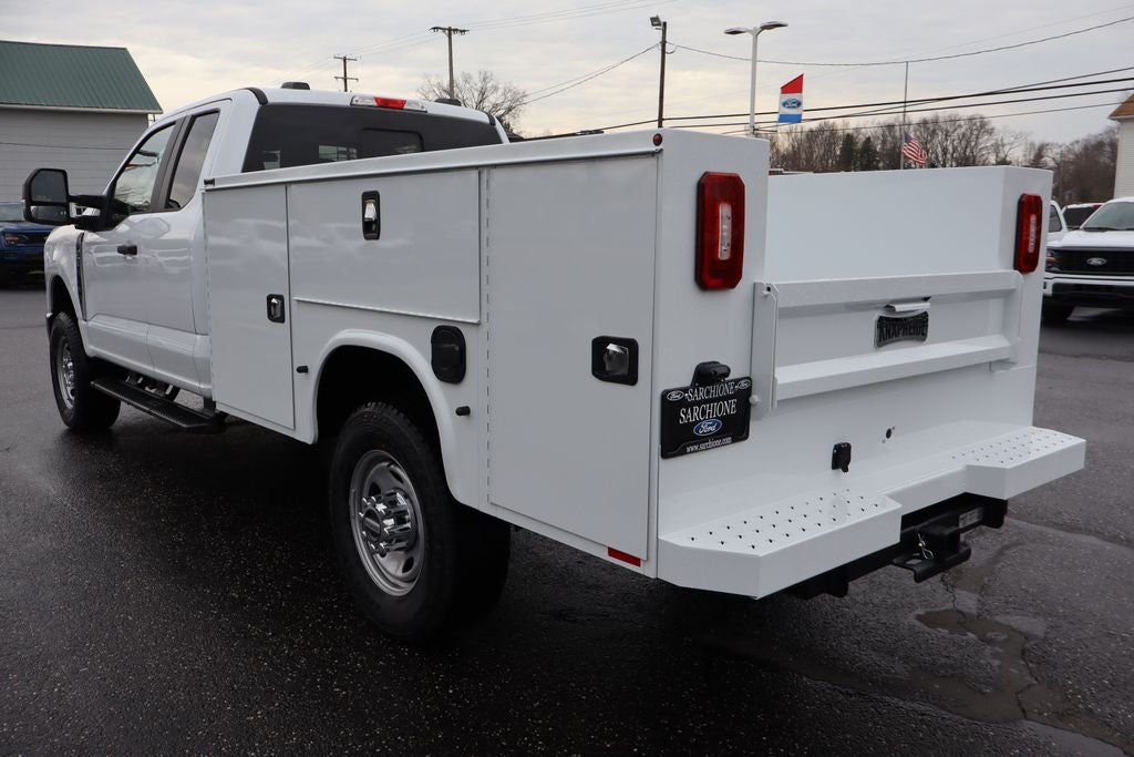 2026 Ford F-350SD XL w/9' Knapheide Service Body