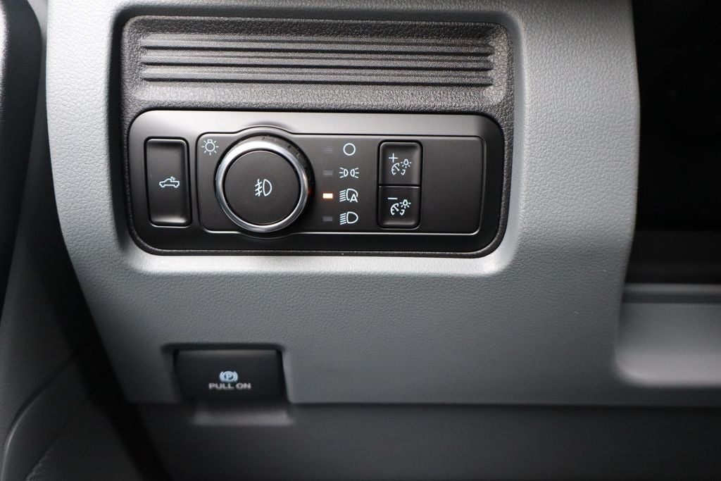 2026 Ford F-350SD XL w/9' Knapheide Service Body