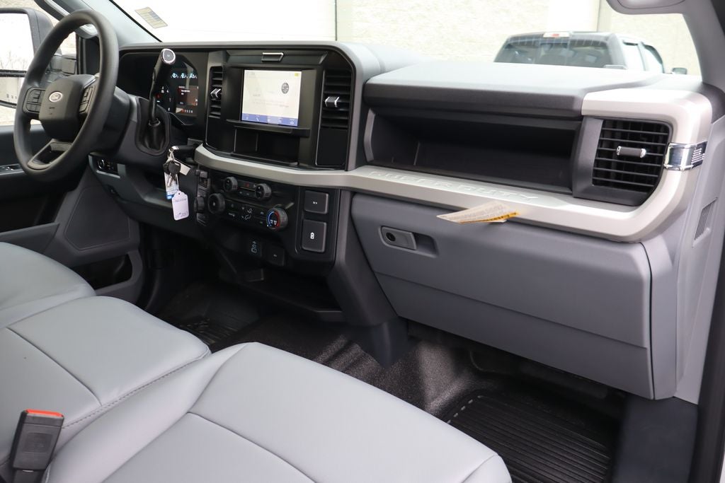 2026 Ford F-350SD XL w/9' Knapheide Service Body