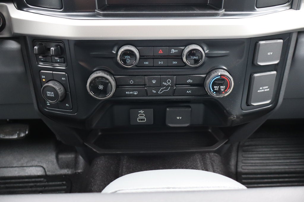 2027 Ford F-350SD XL w/9' Knapheide Service Body