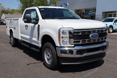 2026 Ford F-350SD XL w/9' Knapheide Steel Service Body