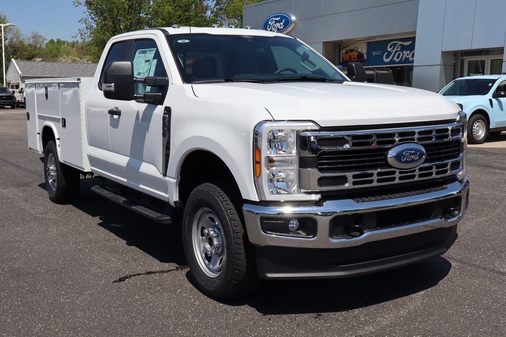 2026 Ford F-350SD XL w/9' Knapheide Steel Service Body