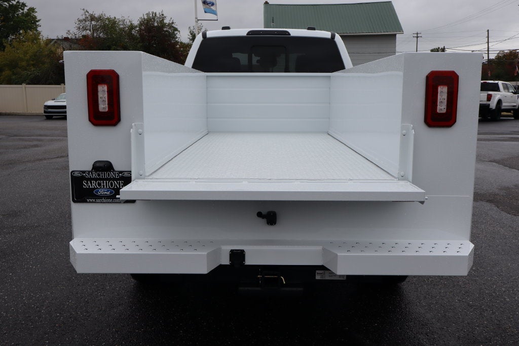 2027 Ford F-350SD XL w/9'Knapheide Service Body
