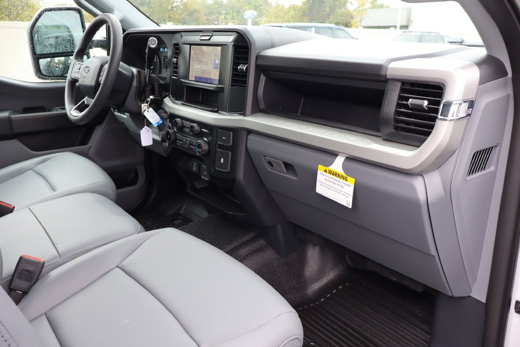 2027 Ford F-350SD XL w/9'Knapheide Service Body