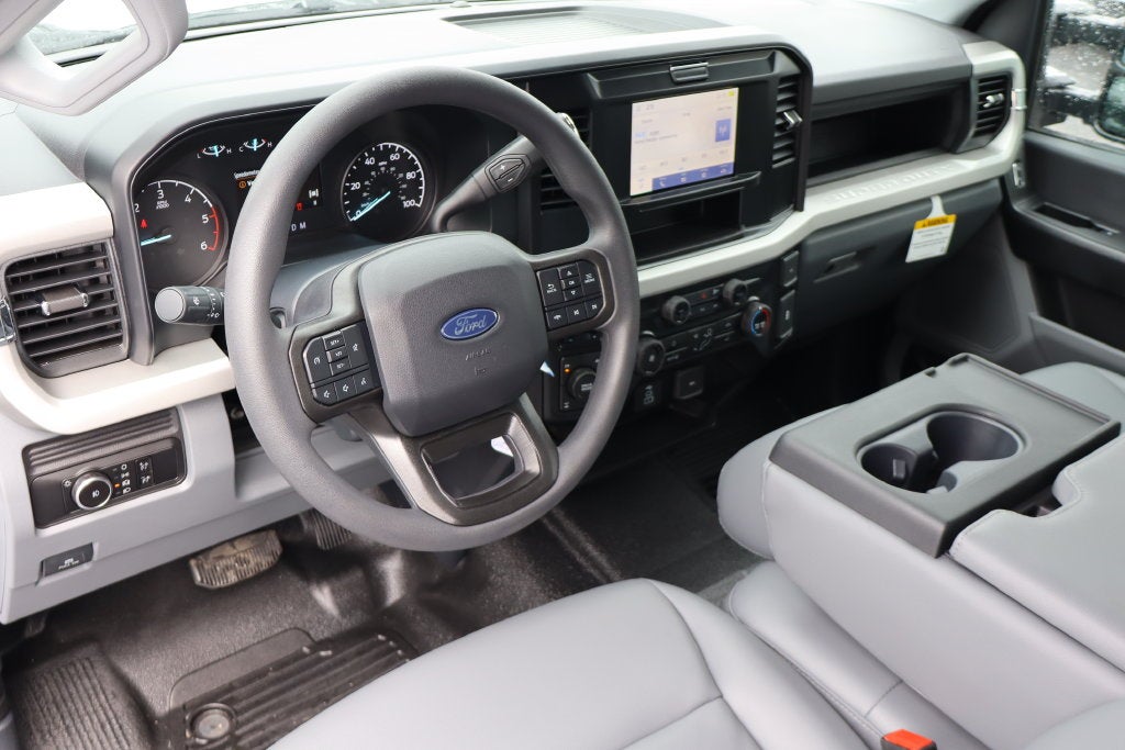 2027 Ford F-350SD XL w/9'Knapheide Service Body