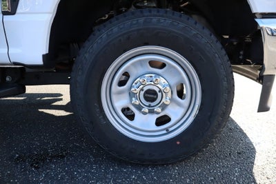 2026 Ford F-350SD XL w/9' Reading Classic II Service Body